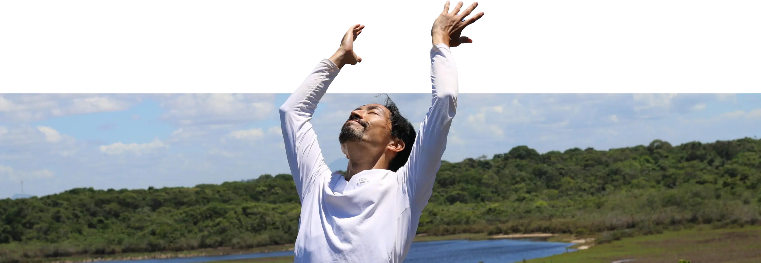 Marcio Sussumu em prática de Saberes do Corpo – movimentos Taoístas